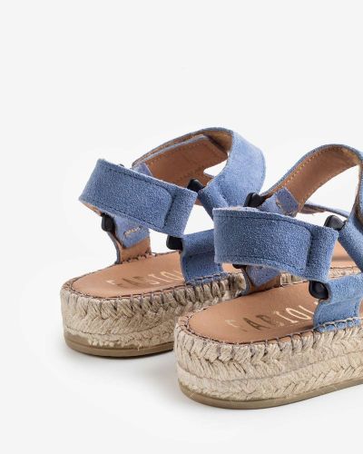 FABIOLAS σιέλ suede flatform σανδάλια