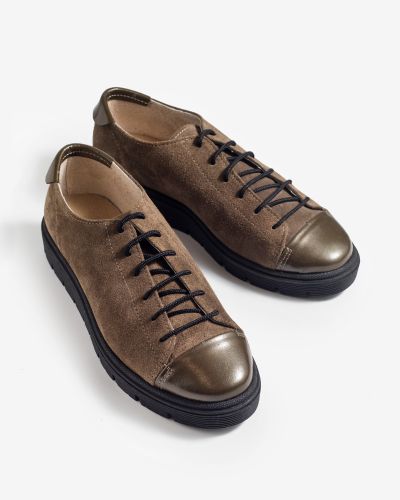 moustakis λαδί suede sneakers