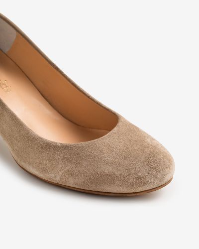moustakis beige suede slippers