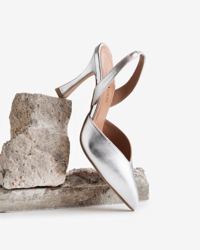 moustakis ασημένιες δερμάτινες γόβες slingback
