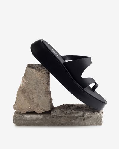 moustakis μαύρα δερμάτινα σανδάλια flatform