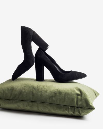 moustakis μαύρες suede γόβες