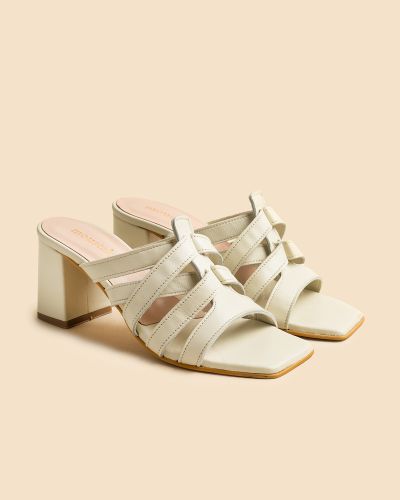 moustakis λευκά δερμάτινα καρέ heeled mules
