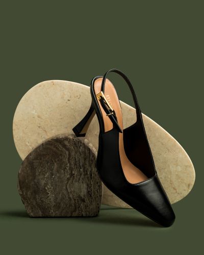 moustakis slingback pumps in black leather