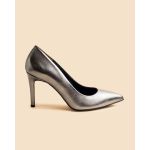 moustakis black suede pointed pumps