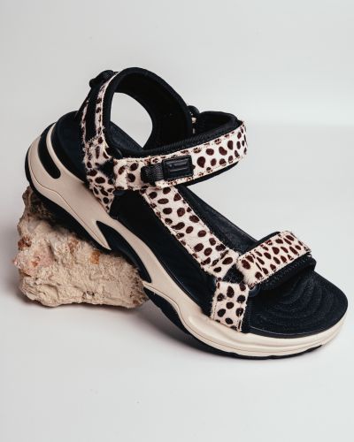 D. Franklin Flame Sandal Strips σε animal print