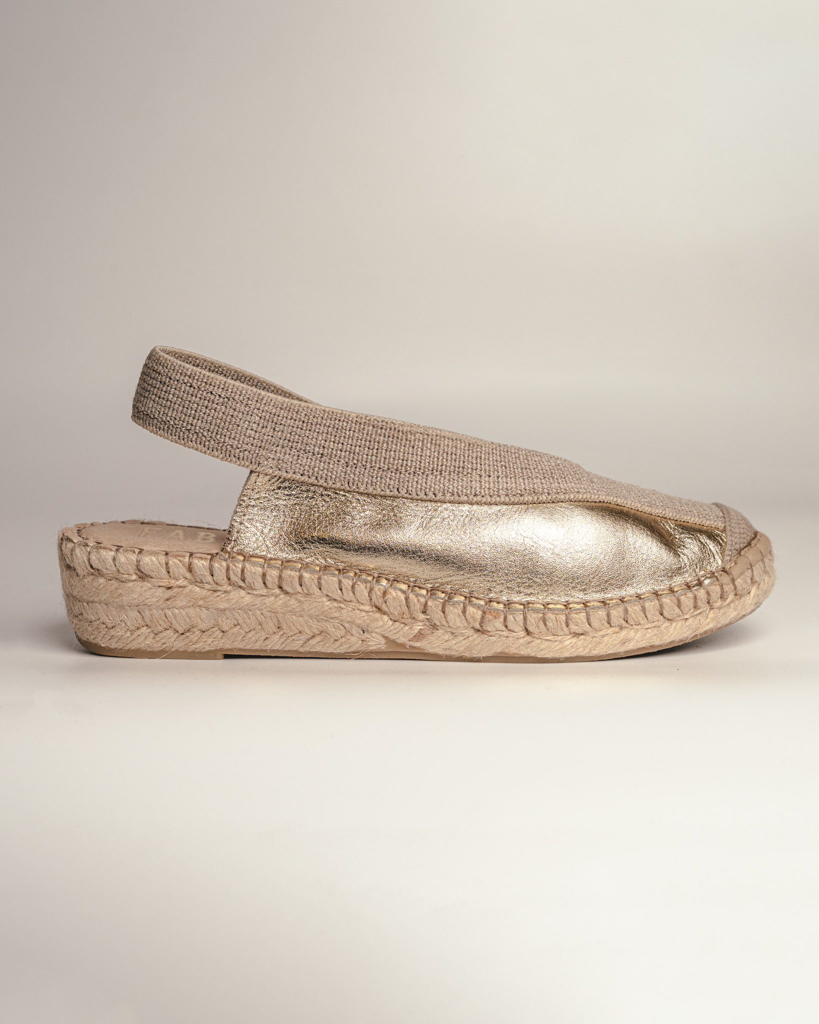 FABIOLAS χρυσές δερμάτινες εσπαντρίγιες slingback FABIOLAS χρυσές δερμάτινες εσπαντρίγιες slingback